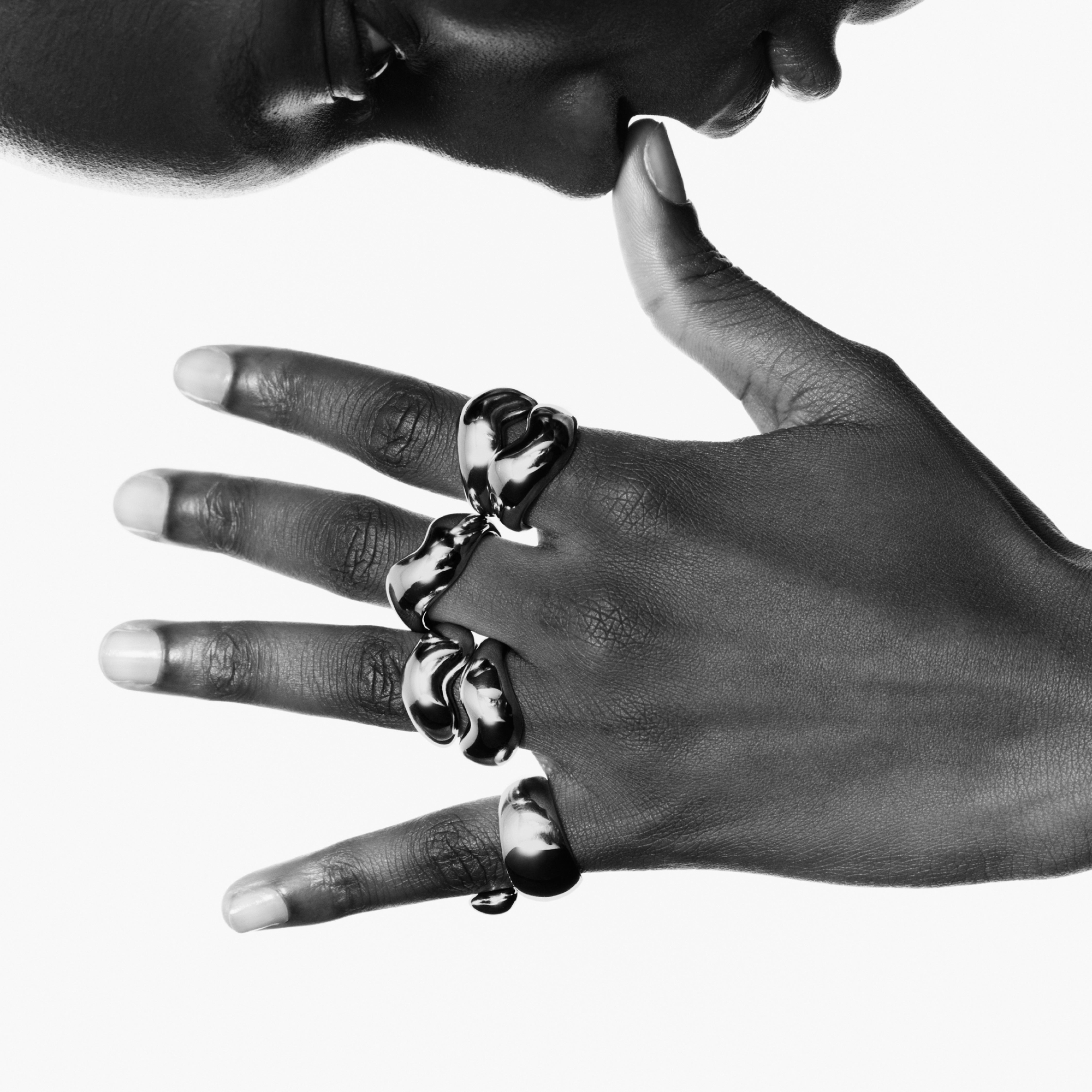 Maria Black Mom Dad Ring Hero Products