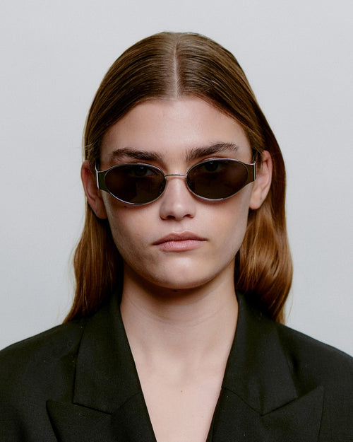 A.KJÆRBEDE Sonnenbrille Bella Silver Black