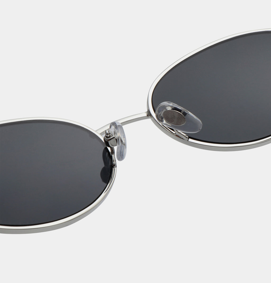 A.KJÆRBEDE Sonnenbrille Bella Silver Black