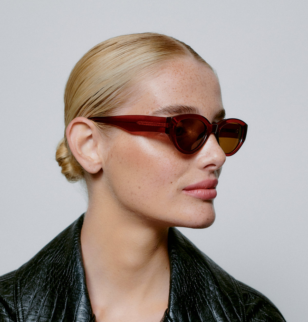 A.KJÆRBEDE Sonnenbrille Winnie Brown