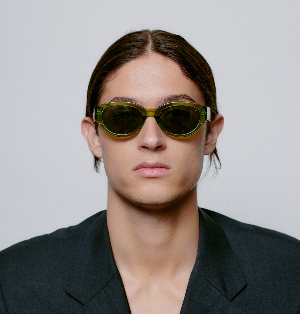 A.KJÆRBEDE Sonnenbrille Winnie Light Olive Transparent