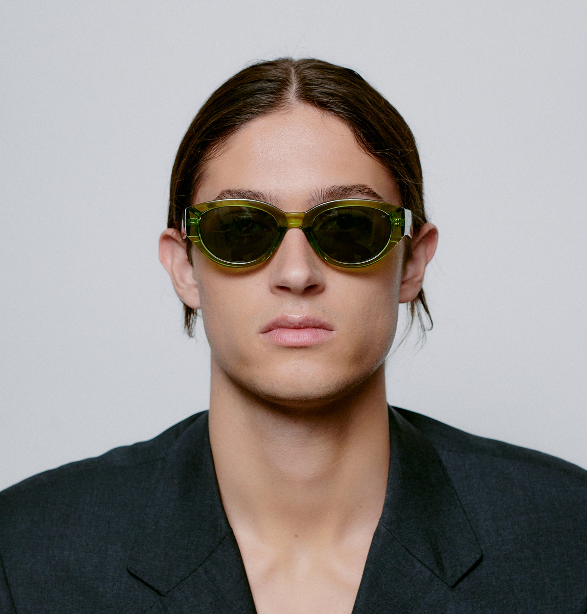 A.KJÆRBEDE Sonnenbrille Winnie Light Olive Transparent