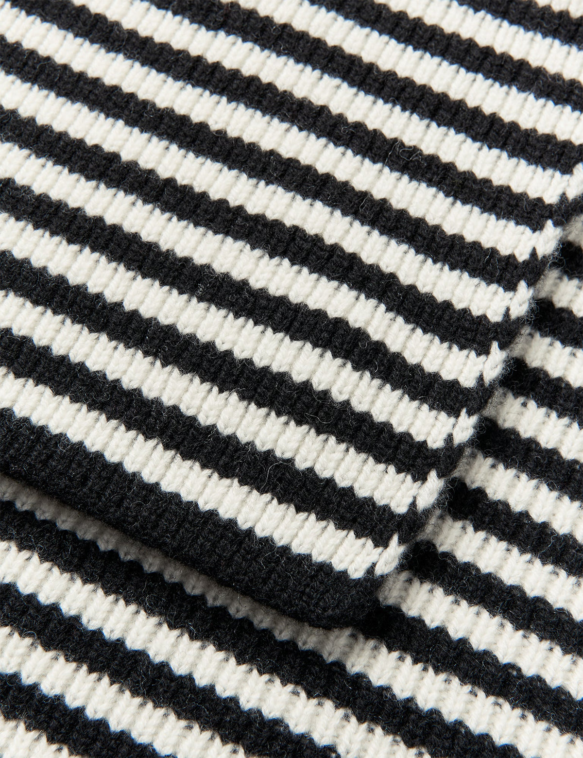 MADS NØRGAARD One Wool Freja Hooded Scarf - black/vanilla ice