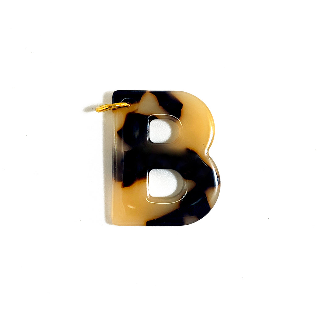 SAY MY NAME Charm - classic beige