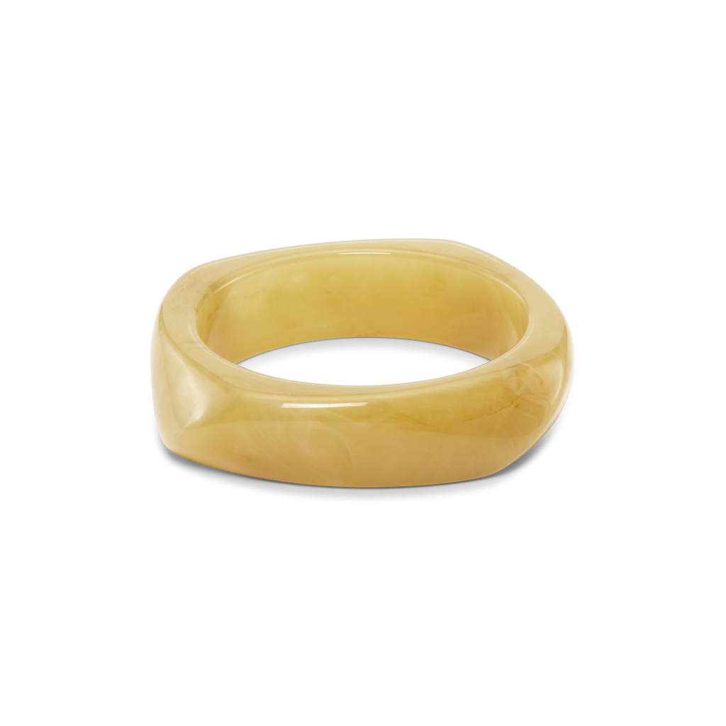 SUI AVA Chunky Bangle - salted caramel