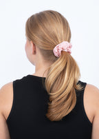 SUI AVA Floral Broderie Scrunchie - strawberry