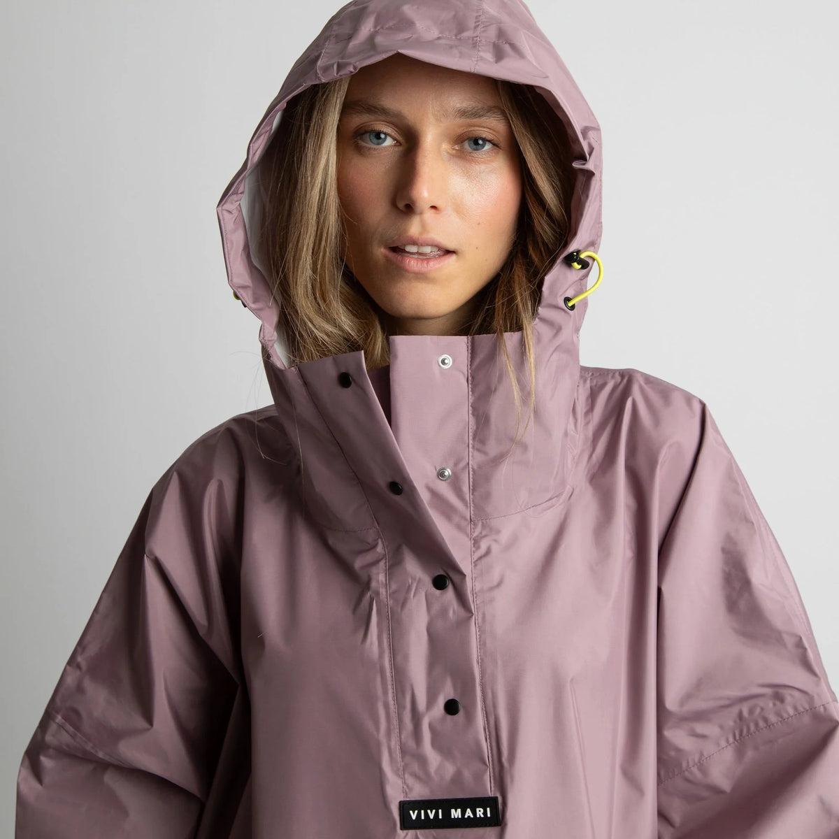VIVI MARI Raincoat Solid ash plum
