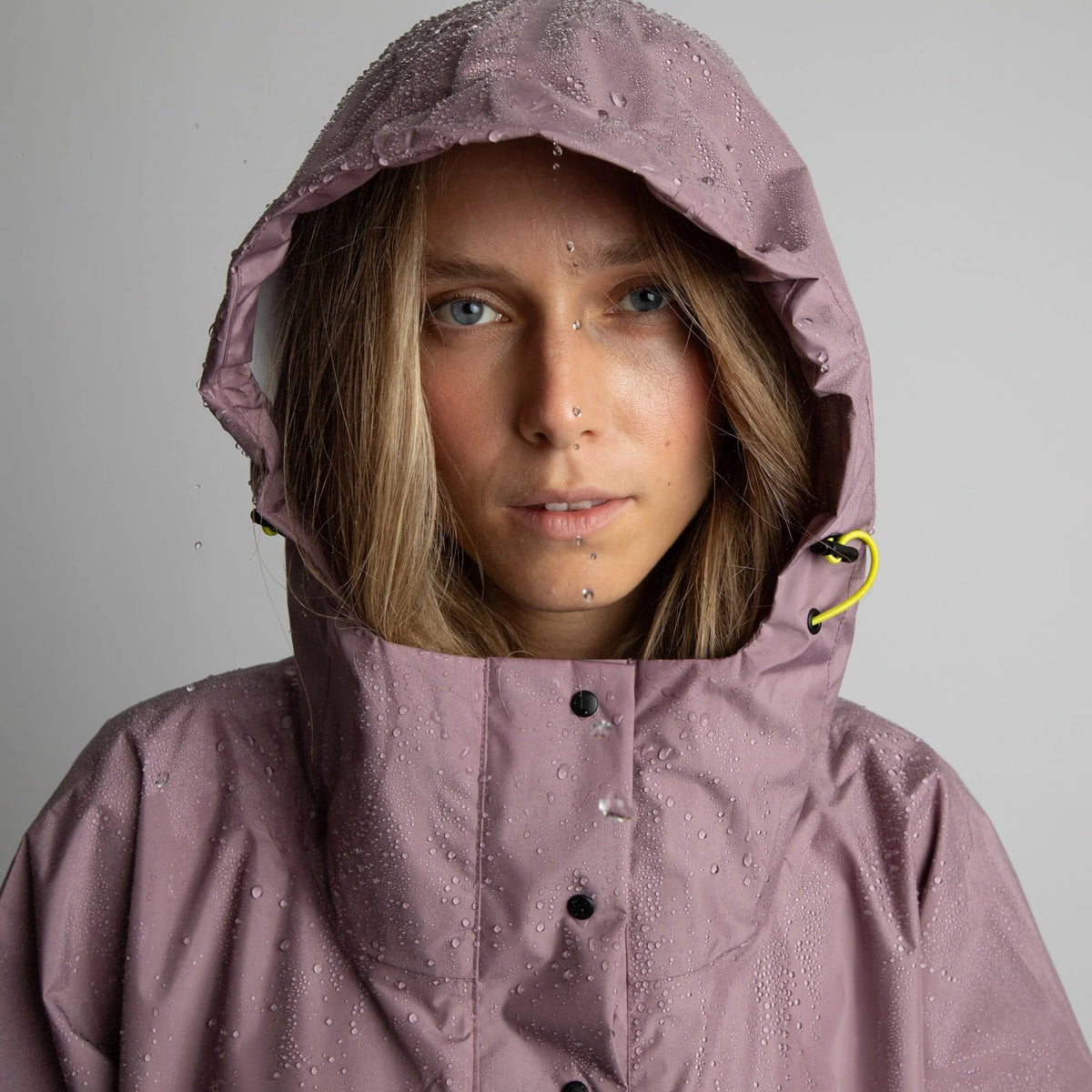 VIVI MARI Raincoat Solid ash plum