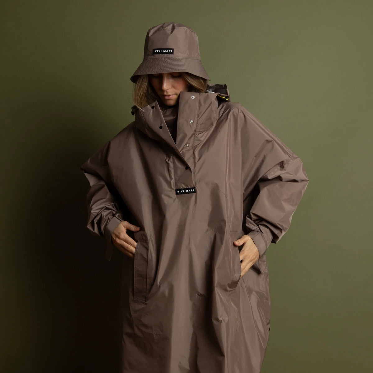 VIVI MARI Raincoat Solid dark mushroom