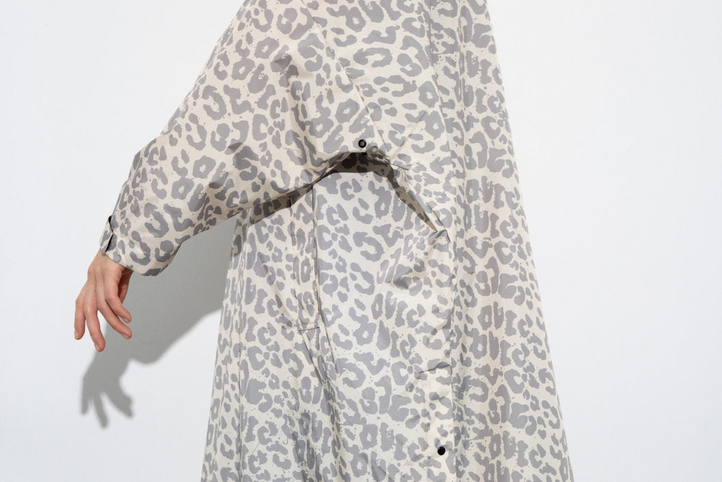 VIVI MARI Raincoat Leo Splashes Grey/Sand